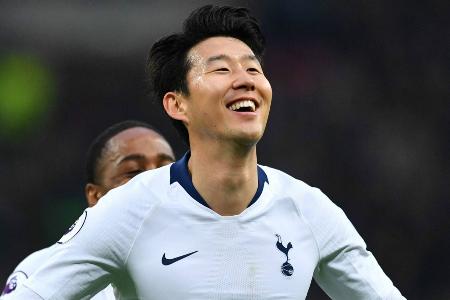 在英超联赛第37轮之后,孙兴慜包揽热刺四项大奖