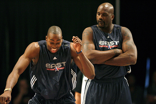 霍华德回应与奥尼尔过往：承认争执真实存在，和解非为上镜并尊重对方