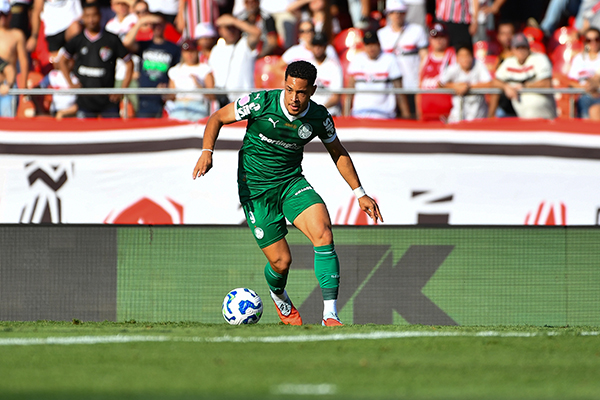 3000万欧转会<a href=/look/zuqiuzhibo/barcelona/ target=_blank class=infotextkey>巴萨</a>一年就被卖，20岁罗克回巴甲8场8球正名！